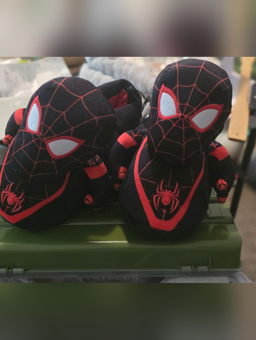 Spider-Man Slippers Size 6